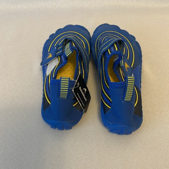 Boy QuickShark water shoes - Picture 3 of 8